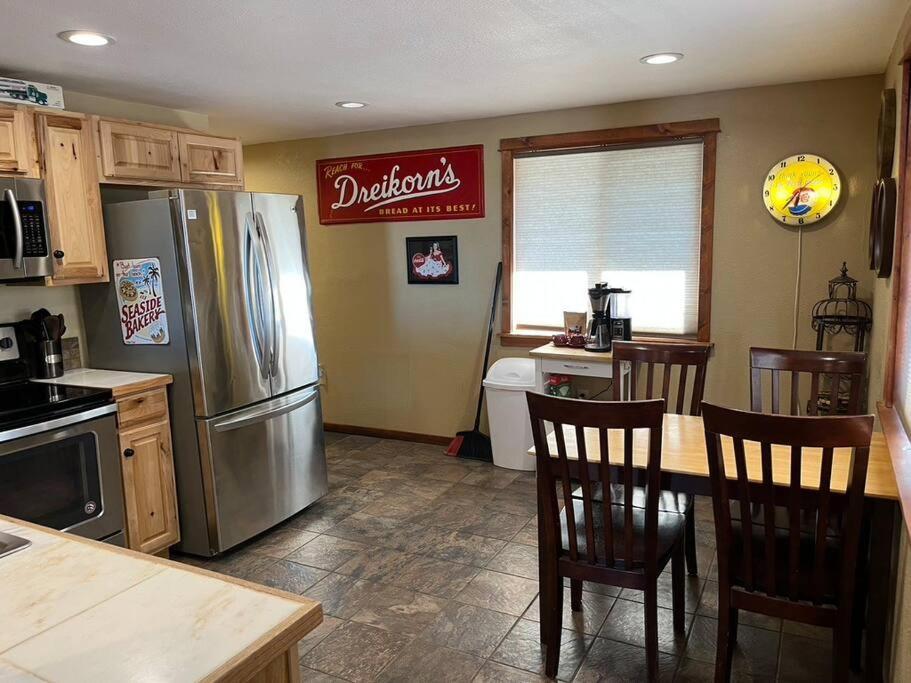 Lovely County-fair Getaway * Redmond